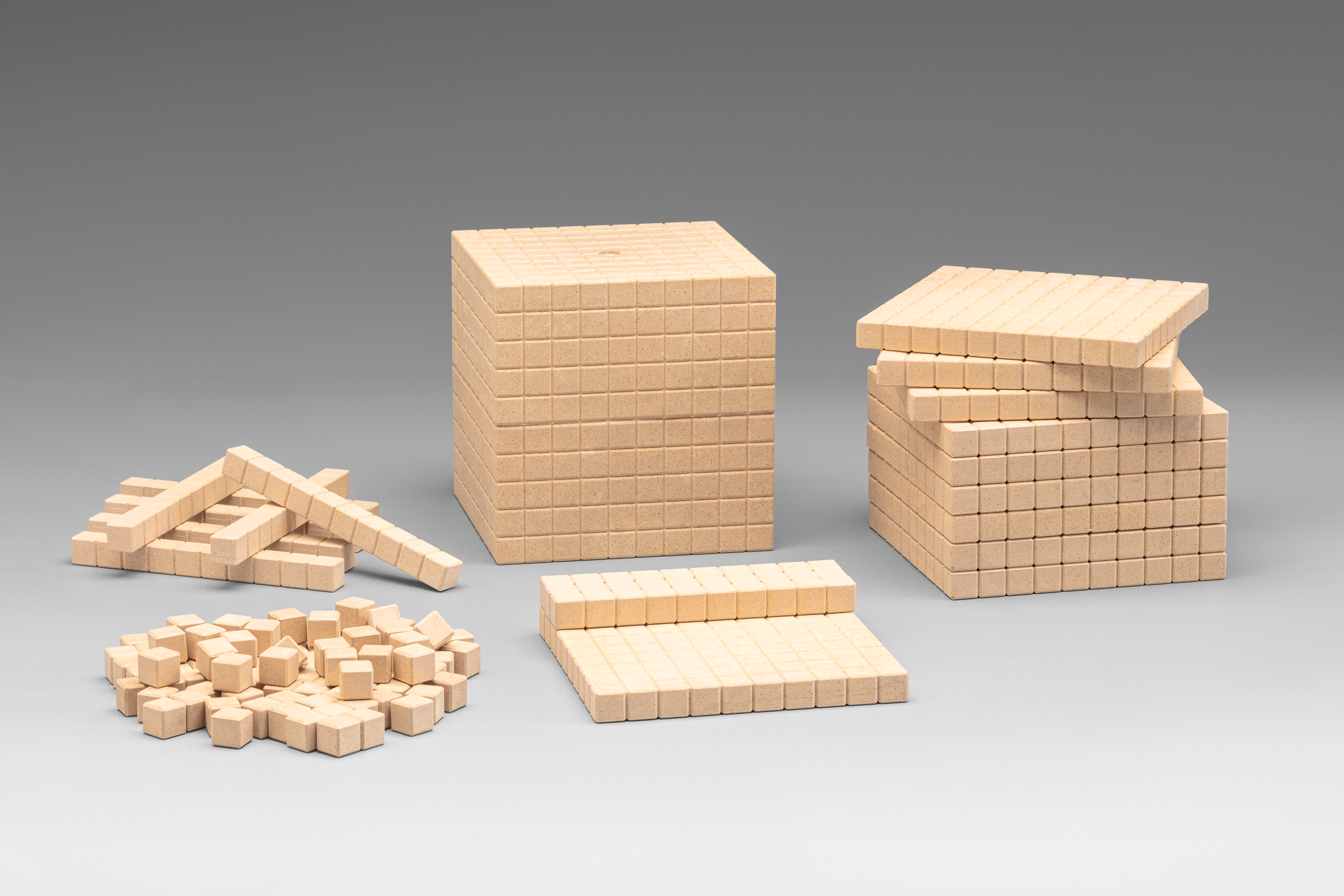 Dienes Base Ten Set in natural colors (121 pcs)