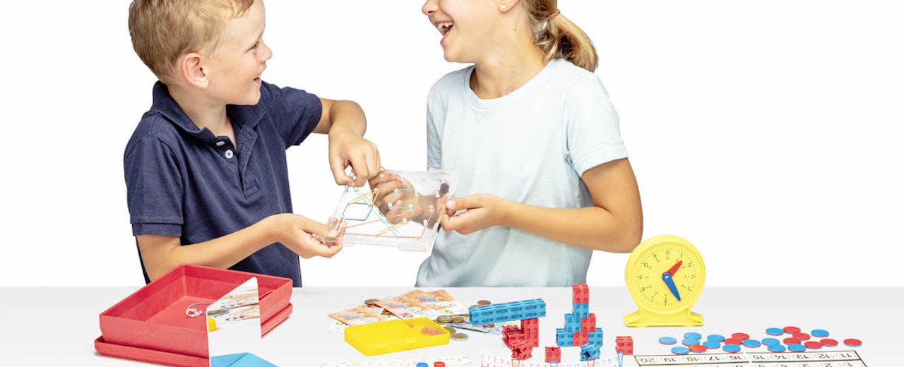 Brandneu und pünktlich zum Schulstart in der Schultüte: die Mathebox! Brandneu und pünktlich zum Schulstart in der Schultüte: die Mathebox!